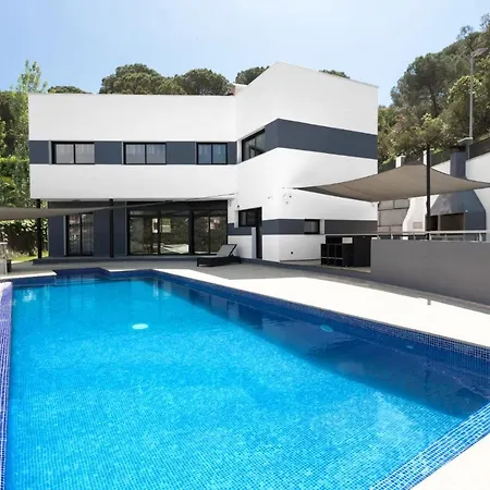 Superbe Contemporaine Lloret de Mar